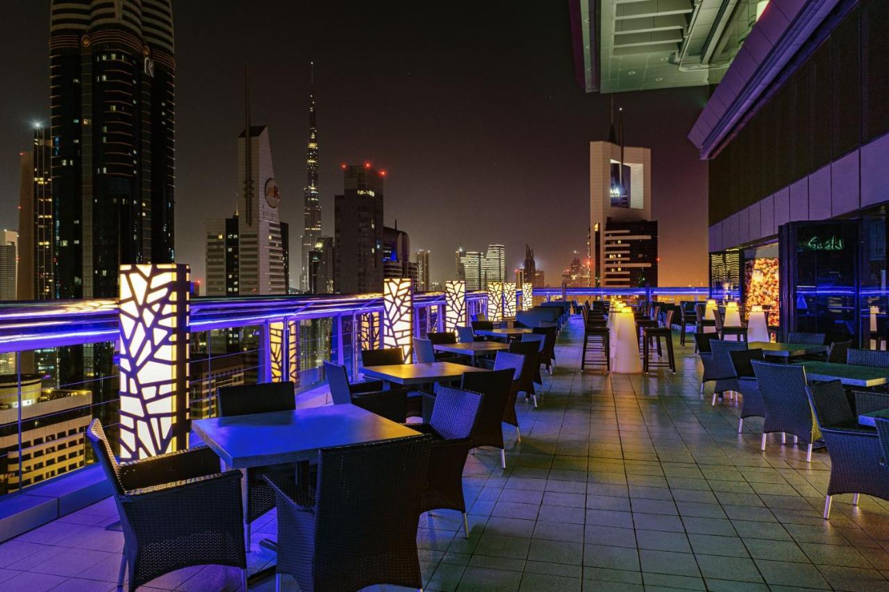 Four Points By Sheraton Sheikh Zayed Road Dubai Exterior photo